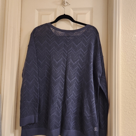 Sweater - Picture 2 of 2